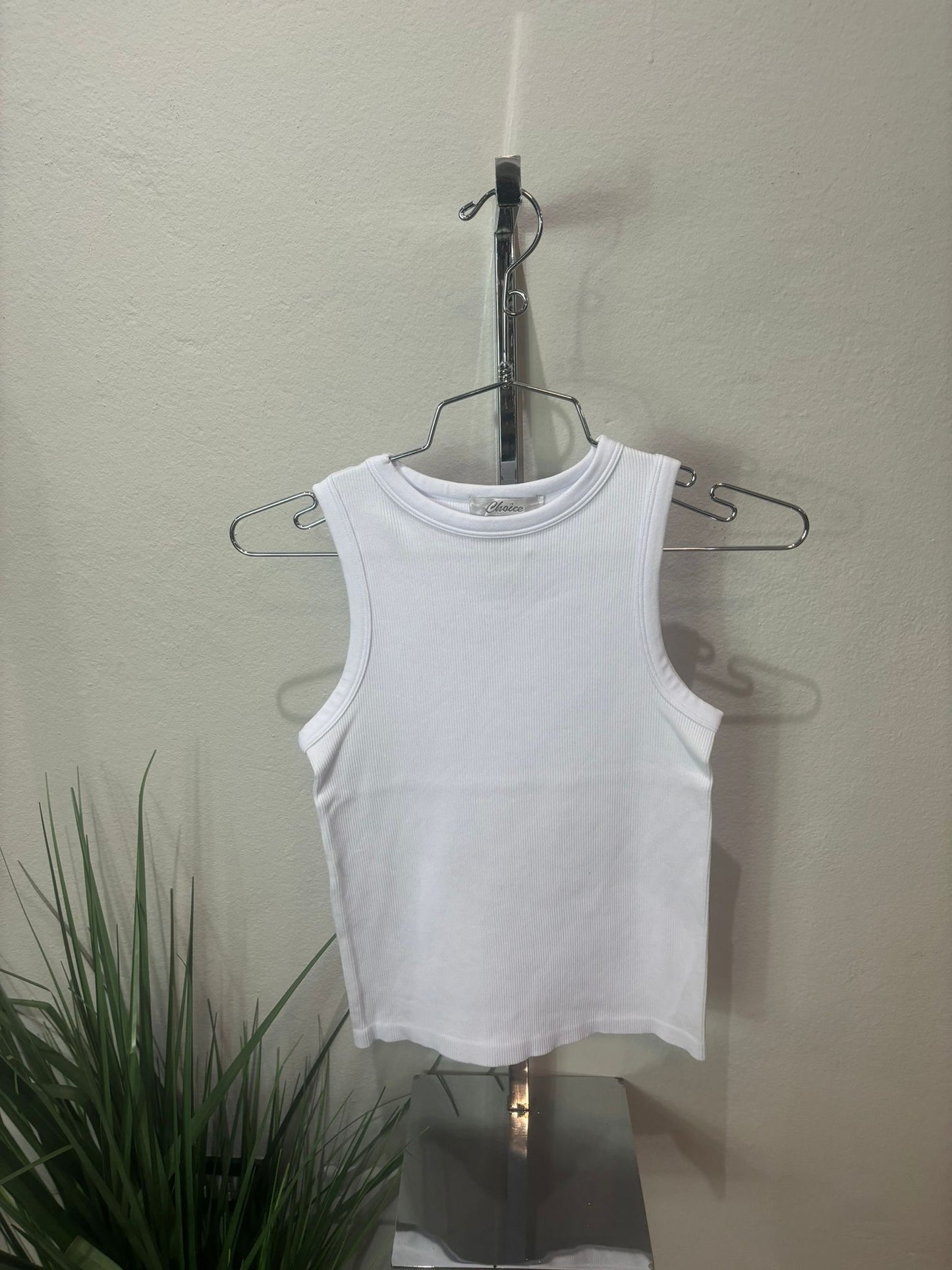 Blusa básica blanca