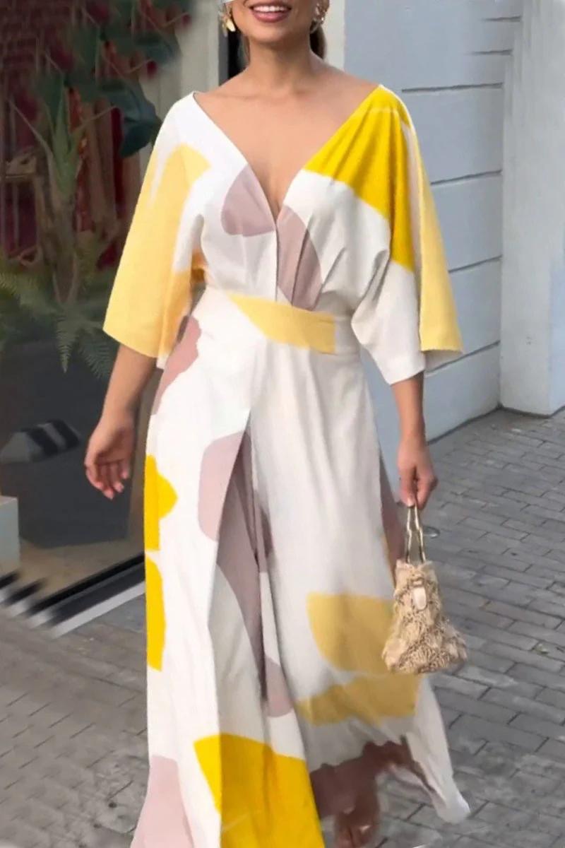 Traje blanco, amarillo y crema