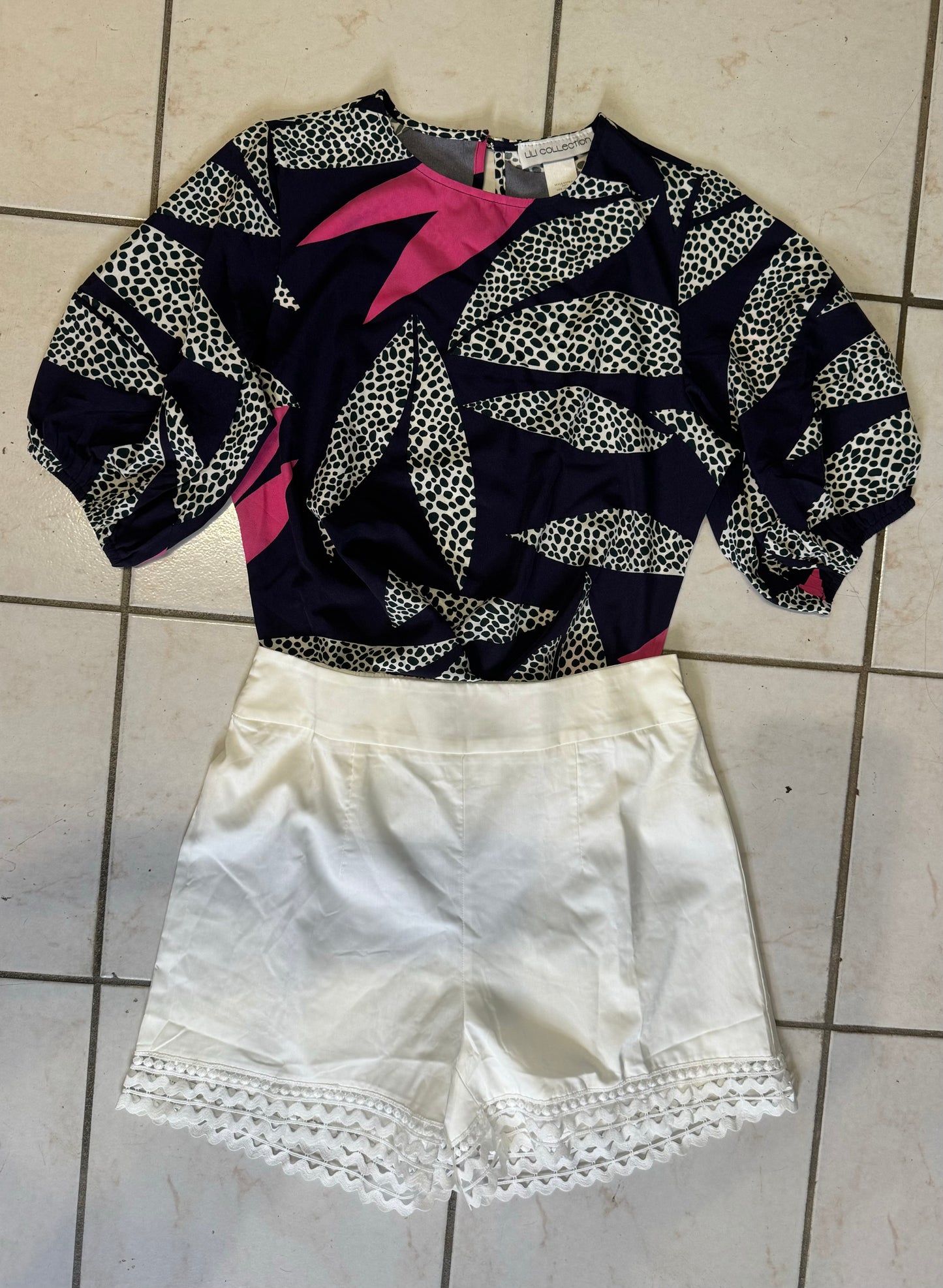 Blusa con manga print Navy y Fushia