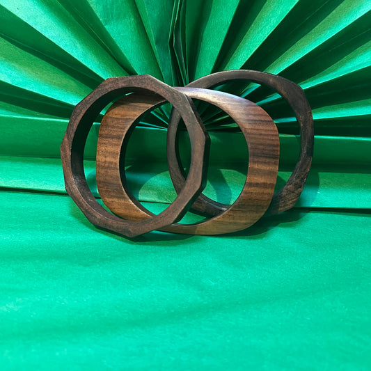 Pulseras de madera